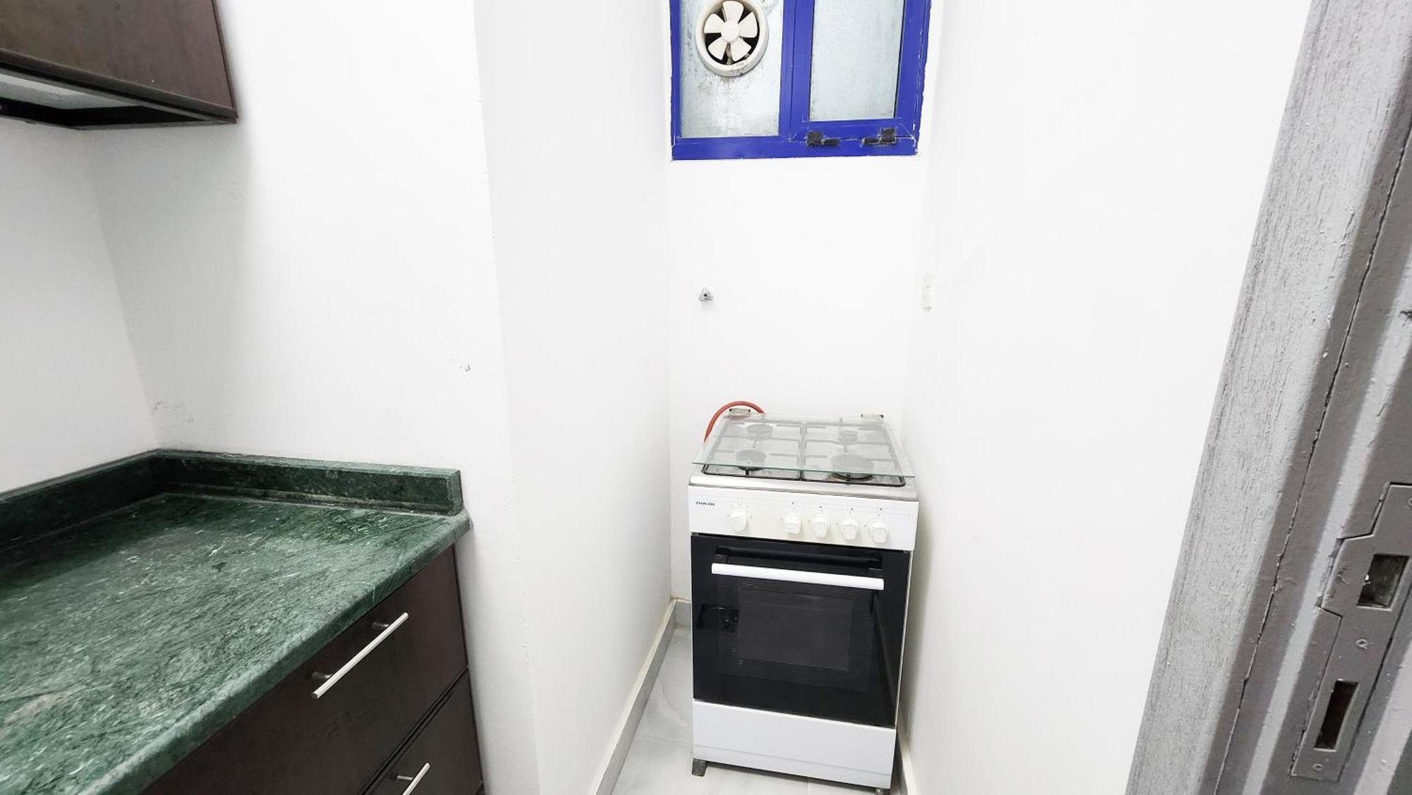Moods Holiday Homes 艾因 外观 照片